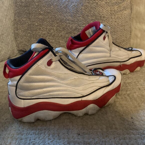 Jordan Sneakers Size 6.5Y - Picture 3 of 6